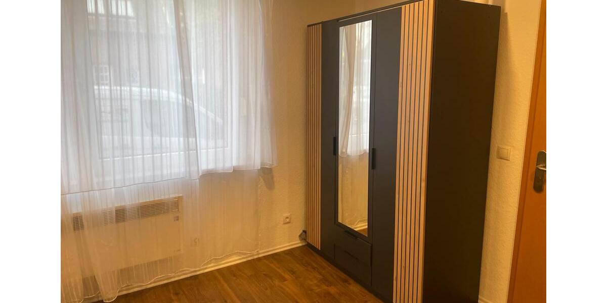 Erdgeschoßwohnung Krefeld Fischeln - 1 Zimmer, 38 m&sup2;, 750&euro; | Angebot:26103058