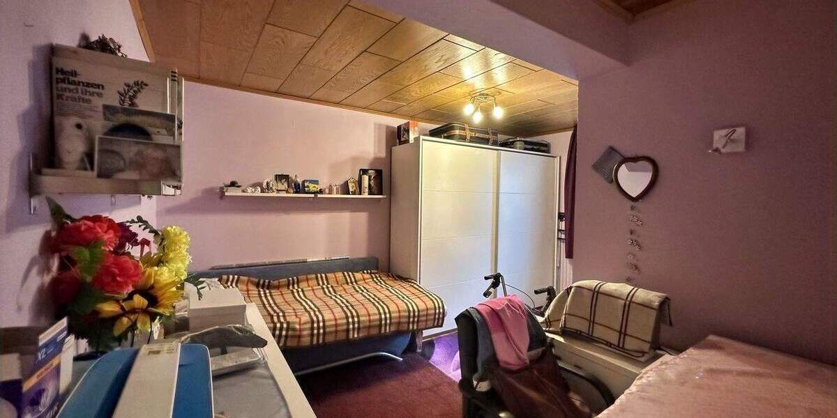 renovierte 3 Zimmer Wohnung, vollmöbliert 3 zimmer