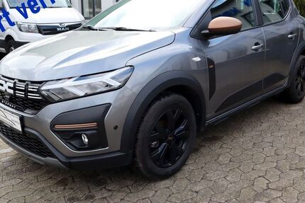 Dacia Sandero 2.000 km 18.150 &euro; Krefeld 47799