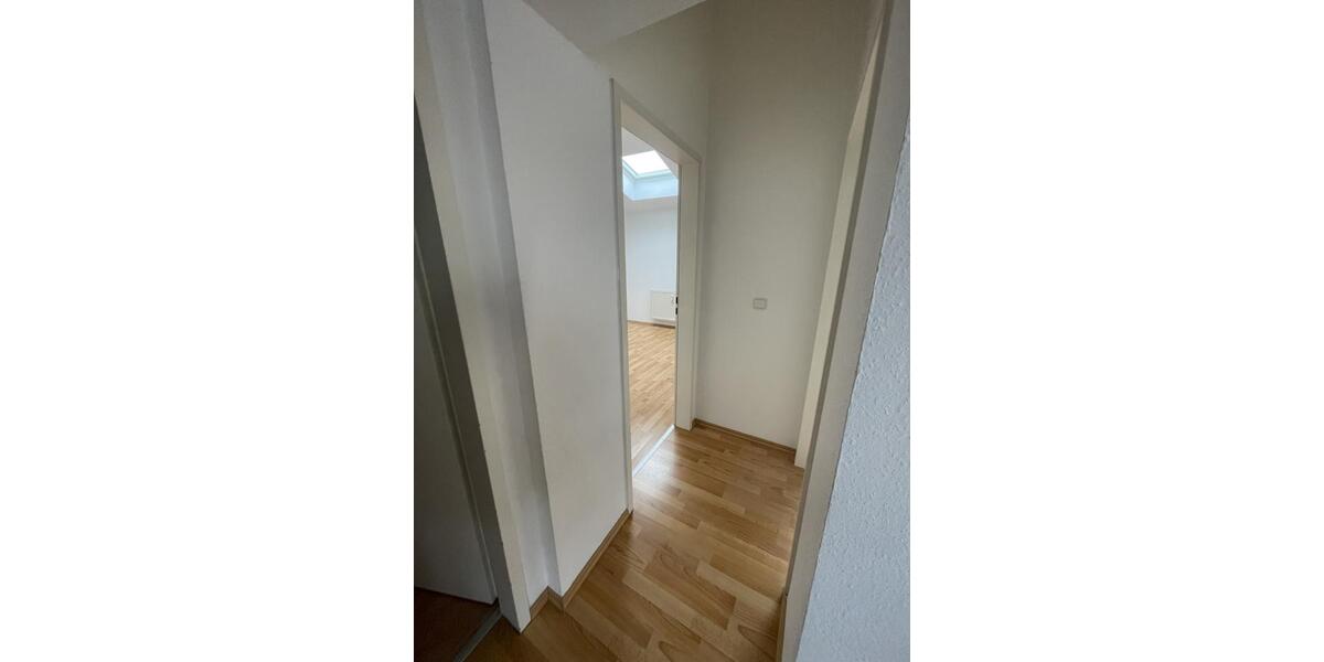 Über den Dächern von Moers: Großzügige Wohnung in der Moerser Innenstadt! 3 zimmer