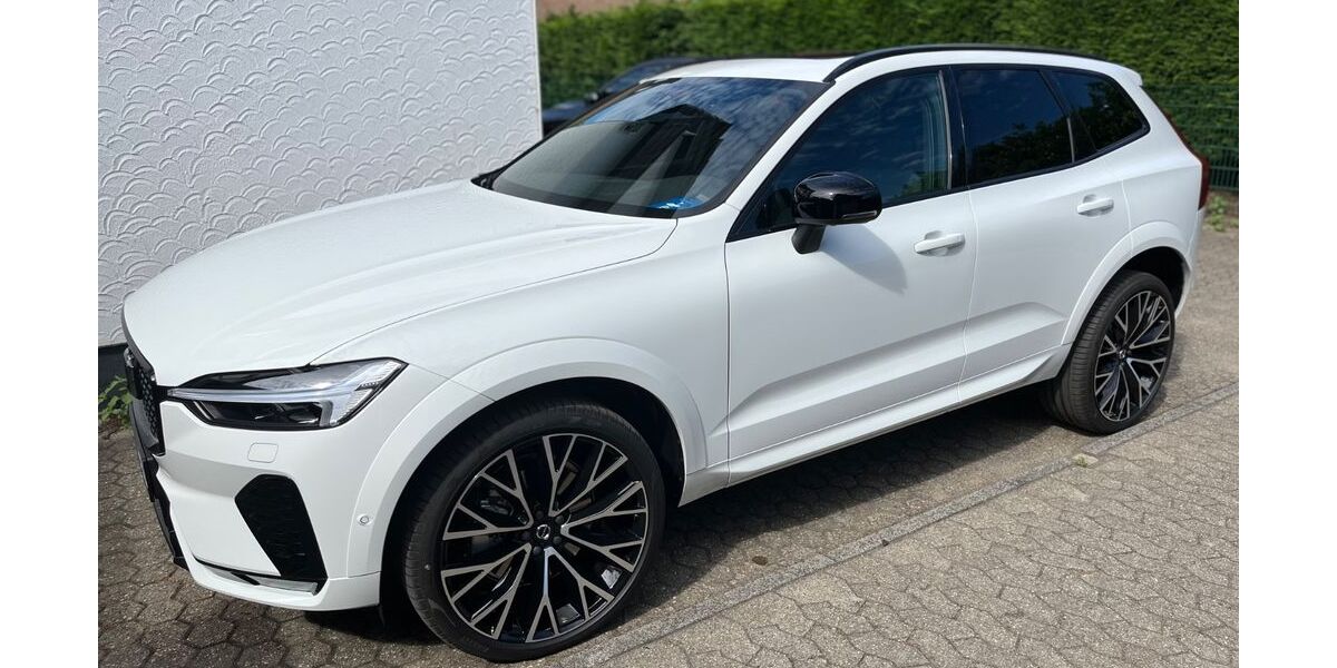 Volvo XC60 30.500 km 38.990 &euro; Krefeld 47829