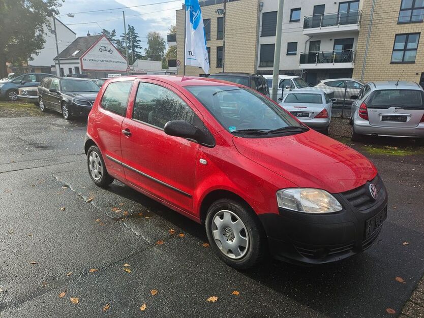 VW Fox 50.000 km 2.999 € Krefeld 47807