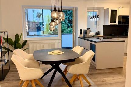 Top sanierte 2-Zimmer-Wohnung mit Balkon & Garage 2 zimmer