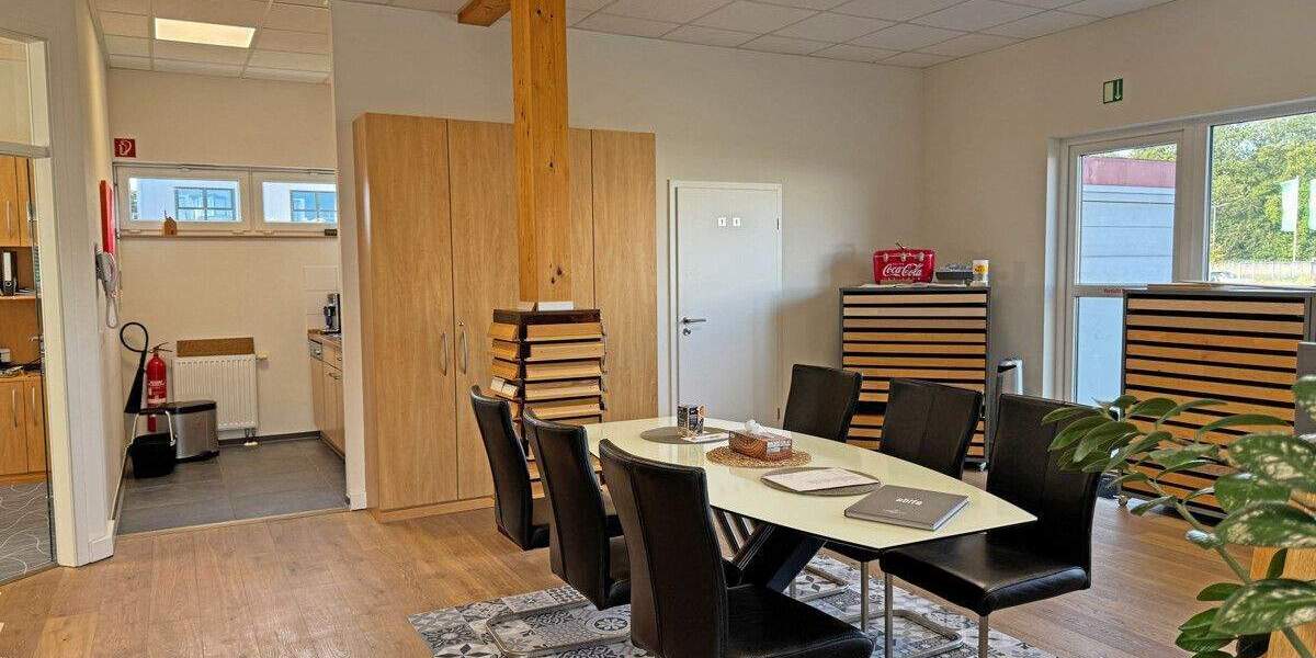 Gewerbeobjekt Voerde Holthausen - 4 Zimmer, 247 m&sup2;, 685.000&euro; | Angebot:23954829