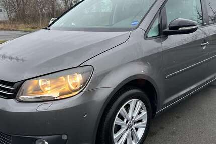 VW Touran 171.200 km 6.600 &euro; Bottrop 46238