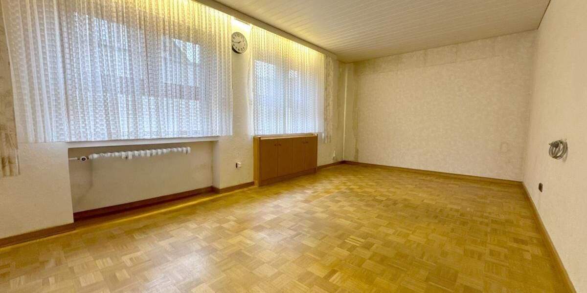 Mehrfamilienhaus, Wohnhaus Oberhausen Sterkrade-Nord - 9 Zimmer, 216 m&sup2;, 759.000&euro; | Angebot:25319533