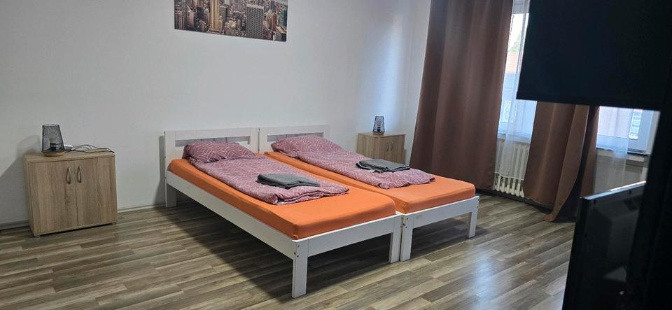 Etagenwohnung Duisburg Mittelmeiderich - 1 Zimmer, 60 m&sup2;, 50&euro; | Angebot:26386965