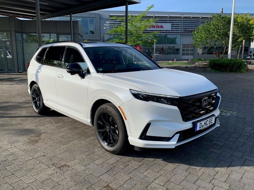 Honda CR-V 17.000 km 47.870 € Düsseldorf 40233