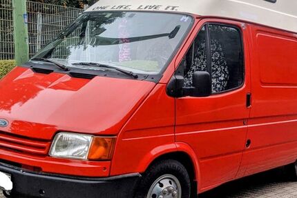 Ford Transit 156.000 km 6.500 &euro; Essen 45127