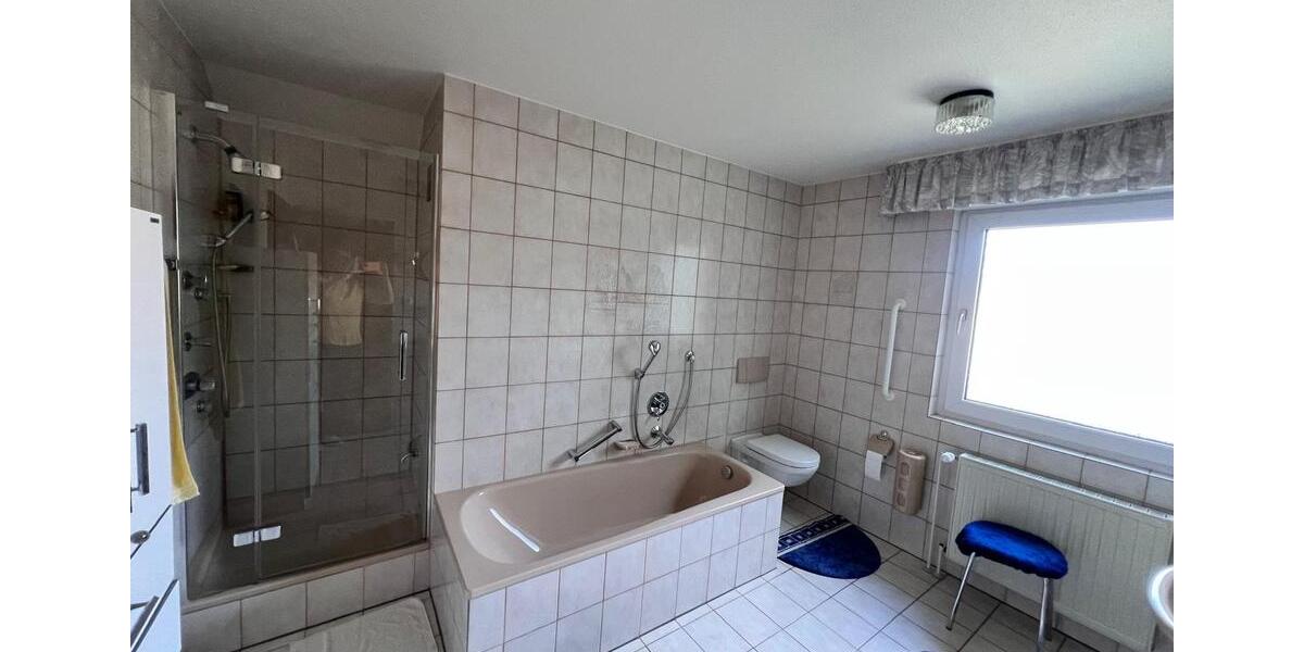 Einfamilienhaus Wülfrath - 6 Zimmer, 129 m&sup2;, 489.000&euro; | Angebot:25440847