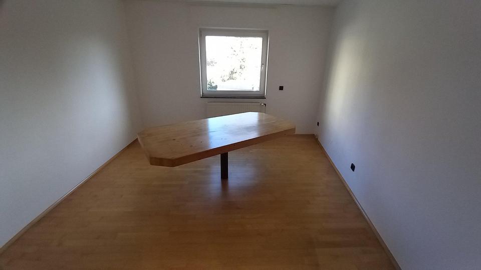 4 Zimmer Wohnung in Velbert Am Berg auch freiberuflich nutzbar 4 zimmer