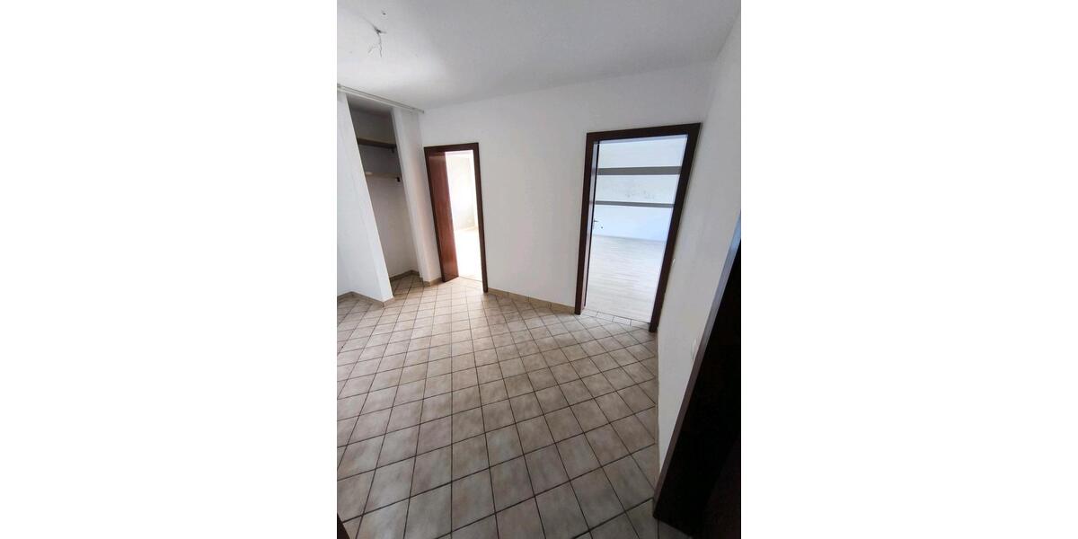 Etagenwohnung Velbert - 2 Zimmer, 57 m&sup2;, 139.900&euro; | Angebot:26852860