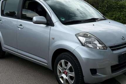 Daihatsu Sirion 161.914 km 2.350 &euro; Krefeld 47809