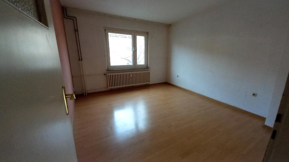 Etagenwohnung Duisburg Beeck - 3 Zimmer, 62 m&sup2;, 309&euro; | Angebot:26132183