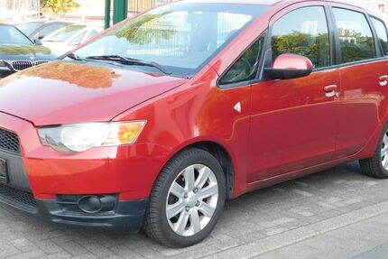 Mitsubishi Colt 174.929 km 1.699 &euro; Mülheim 45473