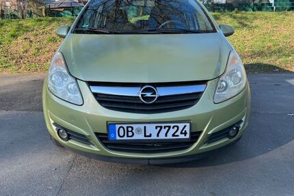 Opel Corsa 140.000 km 2.300 &euro; Oberhausen 46045