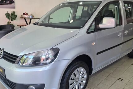 VW Caddy 122.000 km 8.790 &euro; Recklinghausen 45661