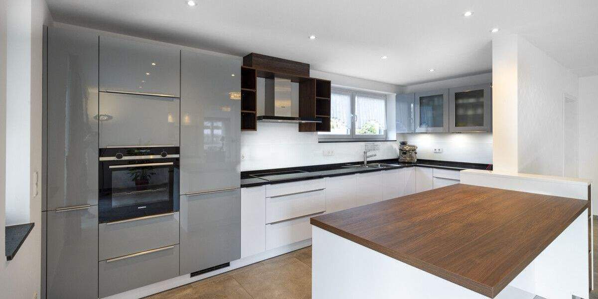 Energieeffizientes Wohnjuwel in Top-Lage! Kernsanierter Bungalow am Strümper Berg 7 zimmer