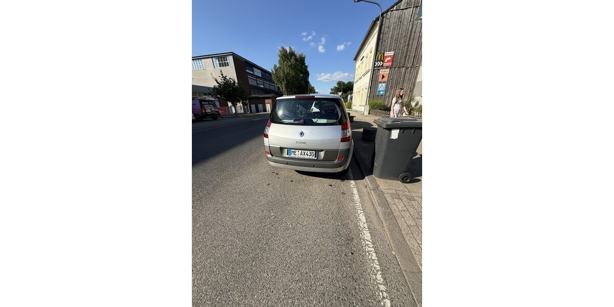 Renault Scenic 115.000 km 3.999 &euro; Heiligenhaus 42579