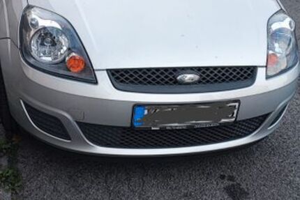 Ford Fiesta 156.000 km 2.290 &euro; Bochum 44866