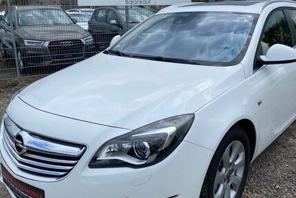 Opel Insignia 95.000 km 8.990 &euro; Düsseldorf 40231