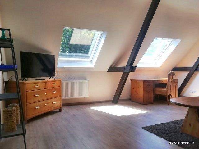 Etagenwohnung Krefeld Cracau - 2 Zimmer, 62 m&sup2;, 530&euro; | Angebot:26417876