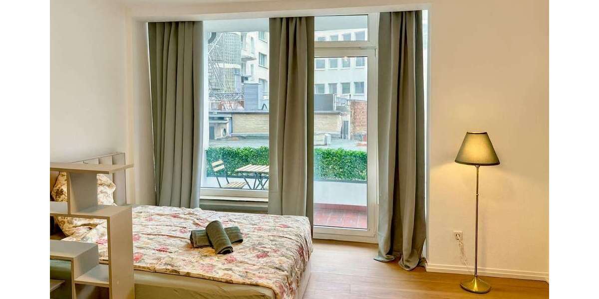 Zimmer Düsseldorf Stadtmitte - 1 Zimmer, 1.290&euro; | Angebot:27161064