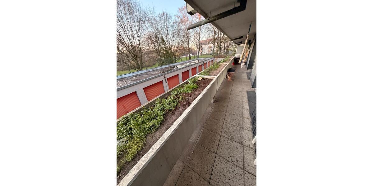 Erdgeschoßwohnung Essen Huttrop - 3 Zimmer, 68 m&sup2;, 169.000&euro; | Angebot:25636930