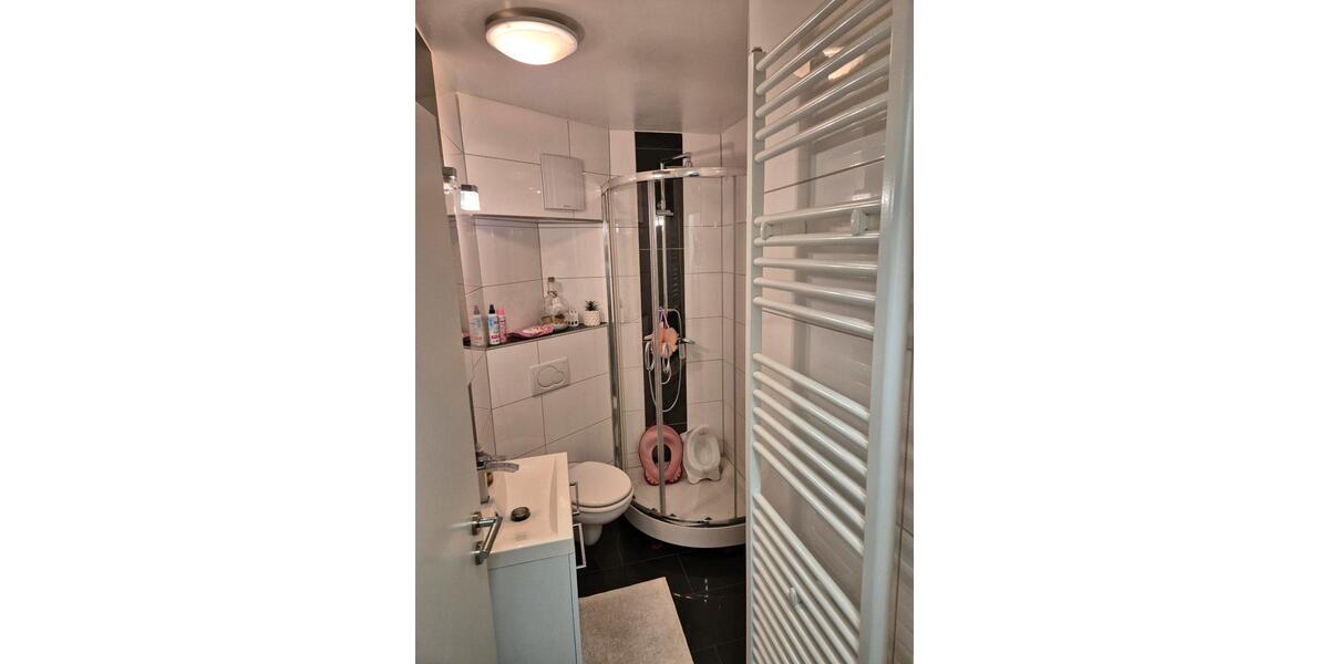 Reiheneckhaus mit Garage 9 zimmer