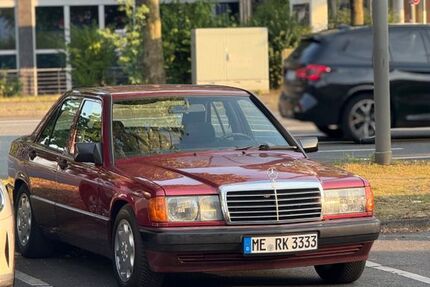 Mercedes-Benz 190 160.000 km 7.000 € Ratingen 40880