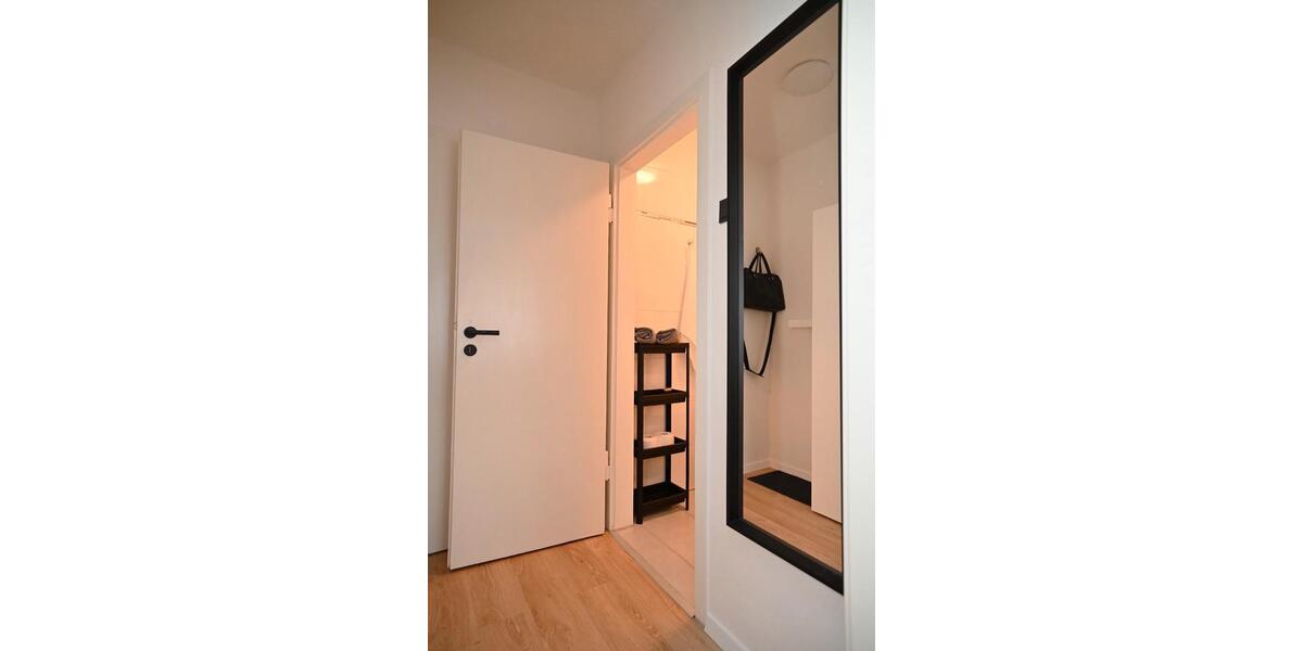 Vollmöblierte Wohnung vom 23.1. - 28.2. 2026 in Rüttenscheid 1 zimmer