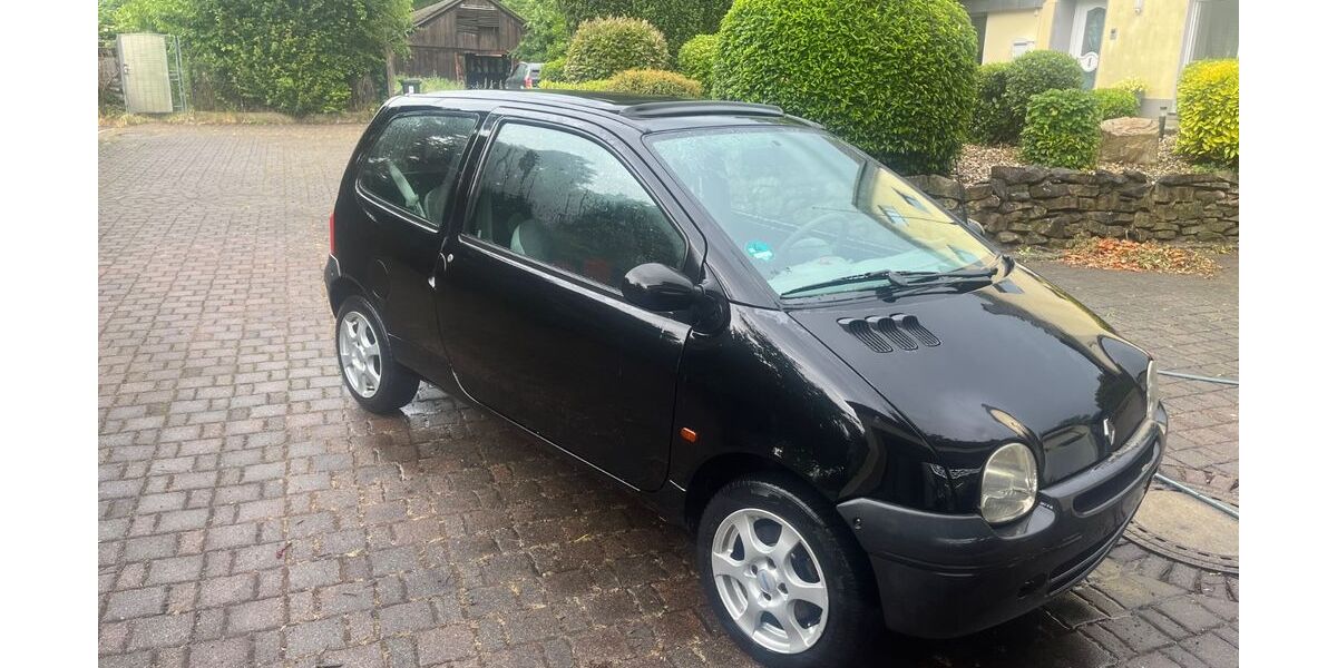 Renault Twingo 231.000 km 699 &euro; oberhausen 46145