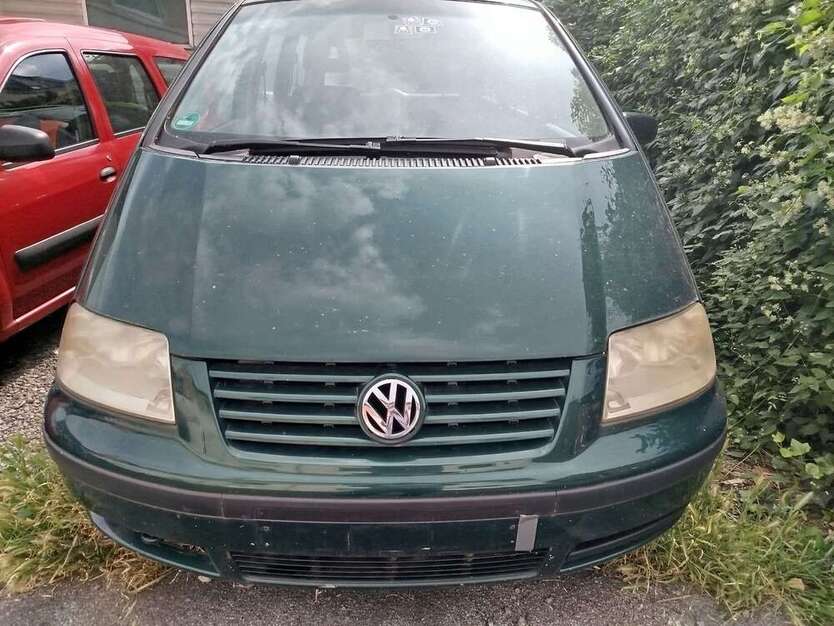 VW Sharan 256.000 km 1.250 € Oberhausen 46045