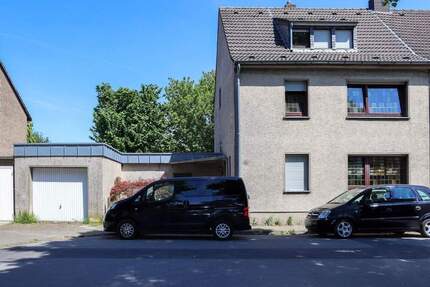 Familienfreundliches Reihenendhaus in Krefeld Hüls 6 zimmer
