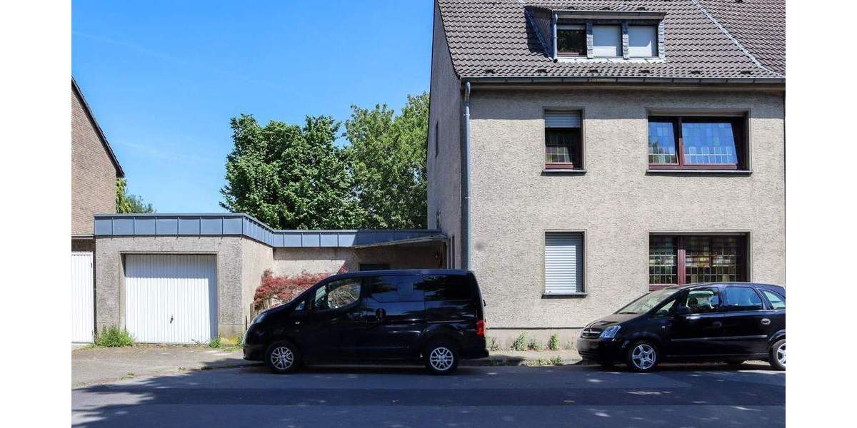 Familienfreundliches Reihenendhaus in Krefeld Hüls 6 zimmer