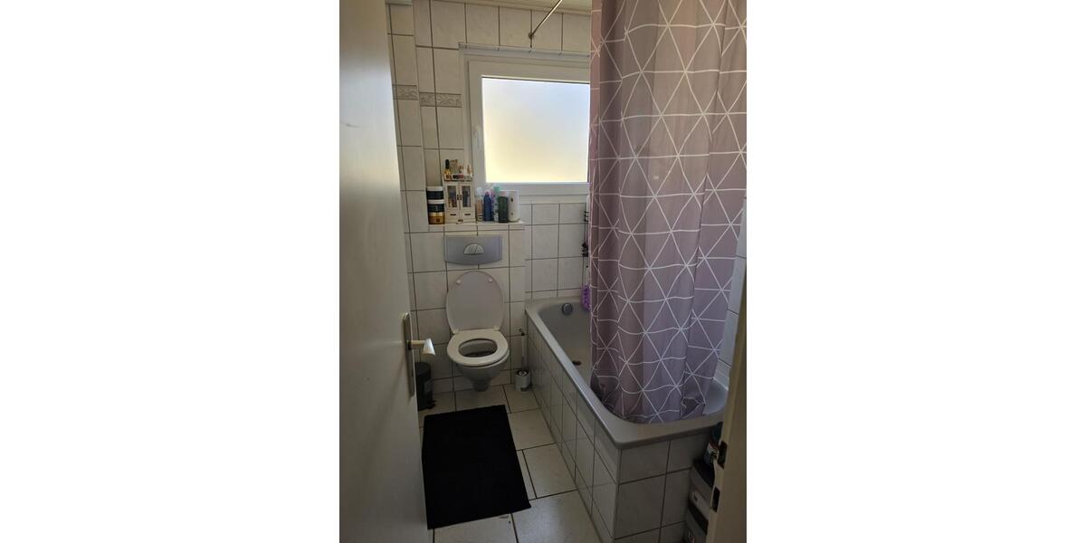 Dachgeschoßwohnung Essen Stadtbezirk IV - 3 Zimmer, 51 m&sup2;, 80.000&euro; | Angebot:26877408