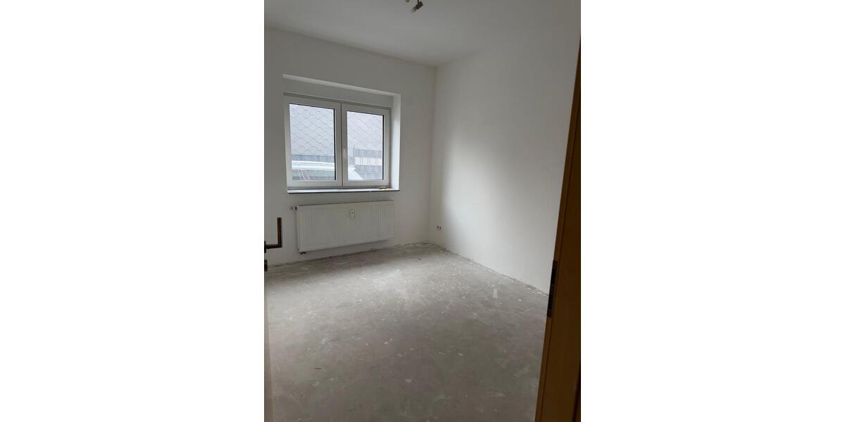 Erdgeschoßwohnung Oberhausen Rothebusch - 3 Zimmer, 75 m&sup2;, 750&euro; | Angebot:25308407