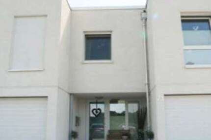 Haus zum Mieten in Meerbusch 2.500 € 160 m²