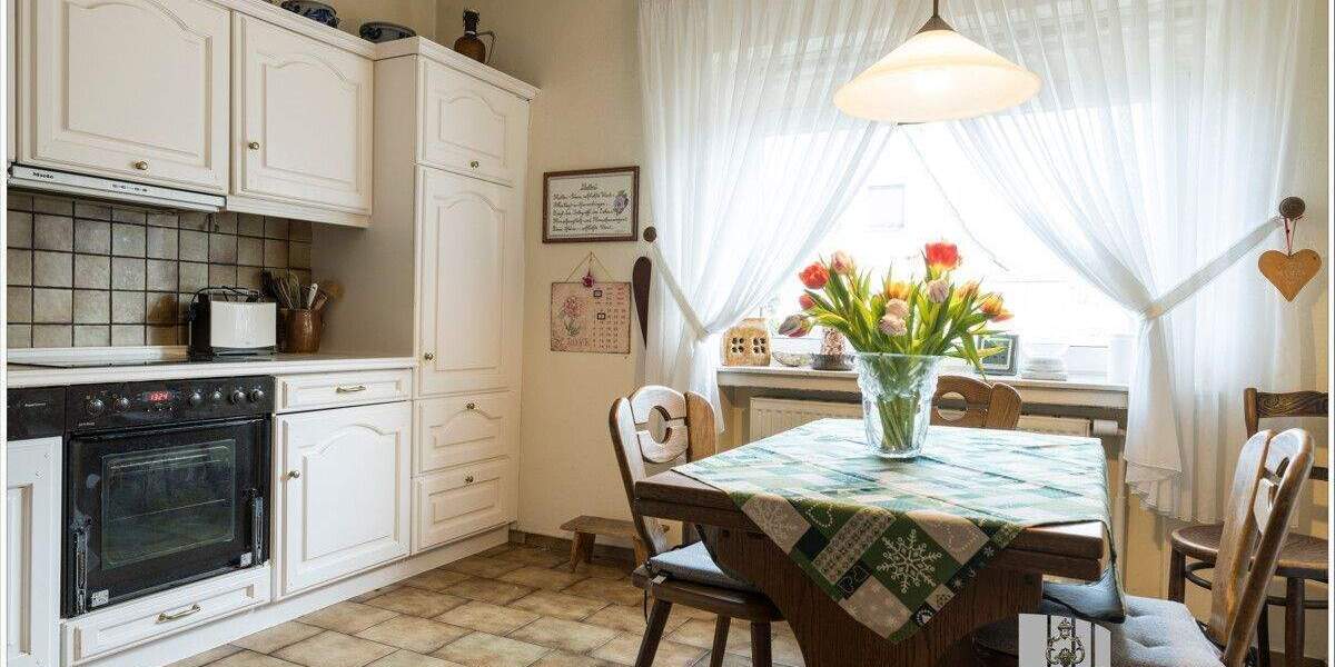 Einfamilienhaus Voerde (Niederrhein) Friedrichsfeld - 5 Zimmer, 146 m&sup2;, 428.000&euro; | Angebot:25247684