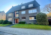 Attraktives freistehendes Mehrfamilienhaus in guter Lage auf einem Erbpachtgrundstück