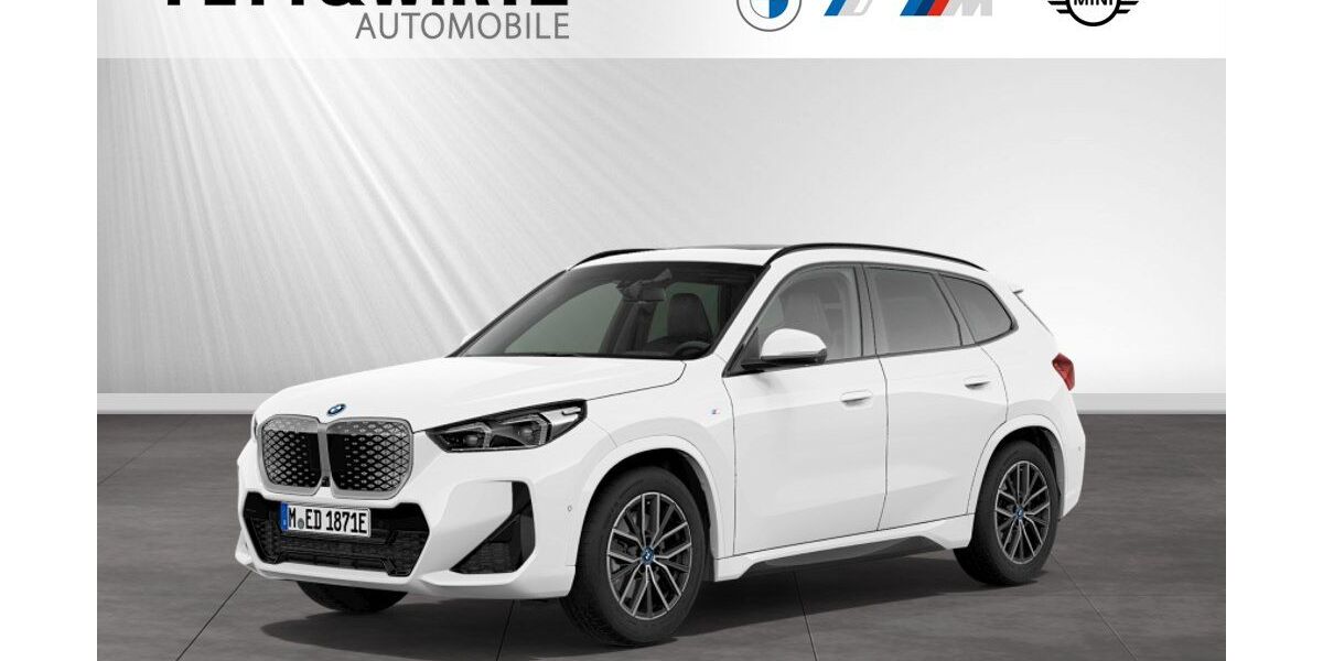 BMW iX1 33.120 km 46.671 &euro; Moers 47441