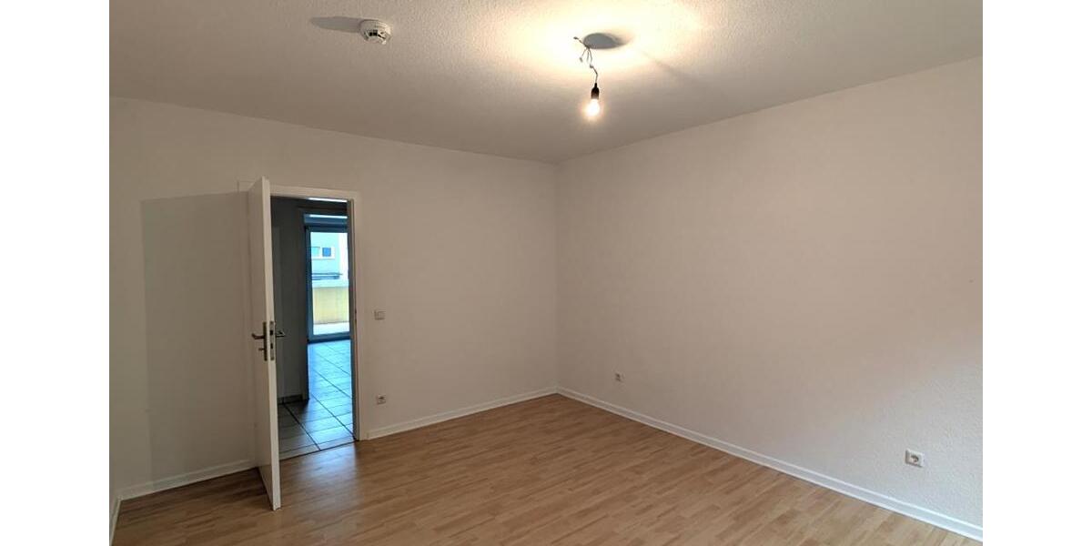 ~ Attraktive 3-Raum-Wohnung in ruhiger Wohnlage ~ 3 zimmer