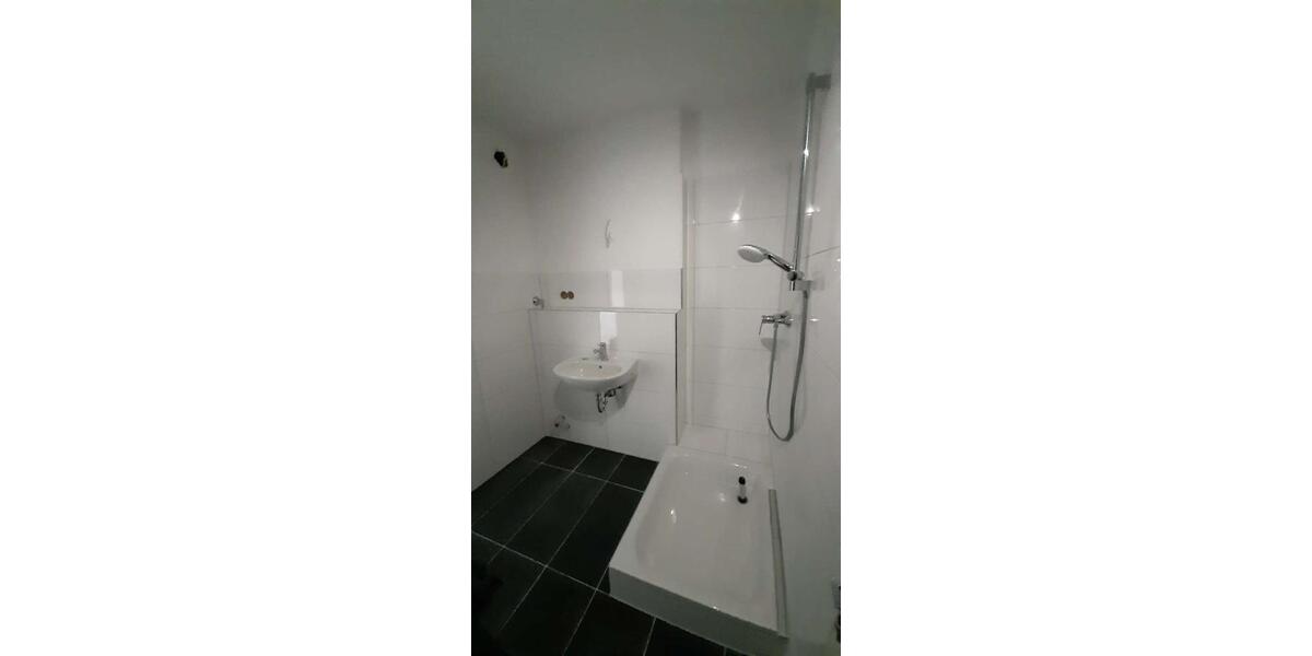 Erdgeschoßwohnung Krefeld Fischeln - 3 Zimmer, 73 m&sup2;, 650&euro; | Angebot:25234941