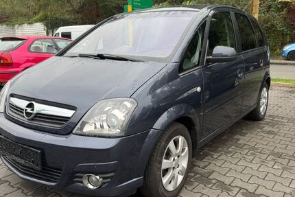 Opel Meriva 127.500 km 3.890 &euro; Bottrop 46238