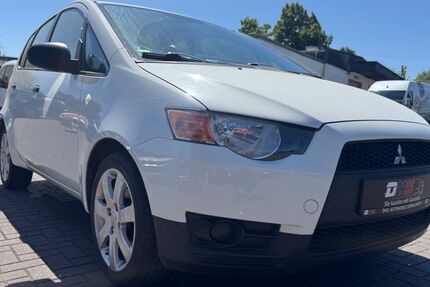 Mitsubishi Colt 157.400 km 2.990 &euro; Dinslaken 46537