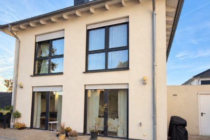 Haus Moers Hochstraß - 4 Zimmer, 120 m&sup2;, 569.000&euro; | Angebot:27607965