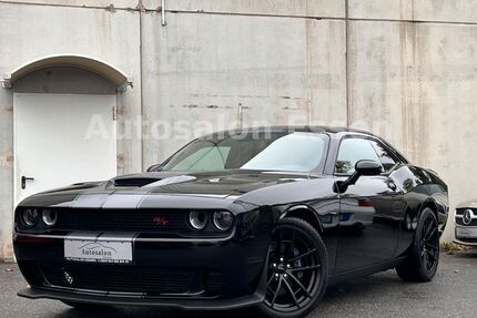 Dodge Challenger 7.214 km 41.490 &euro; Essen 45141