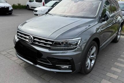 VW Tiguan 97.000 km 25.500 &euro; Duisburg 47057