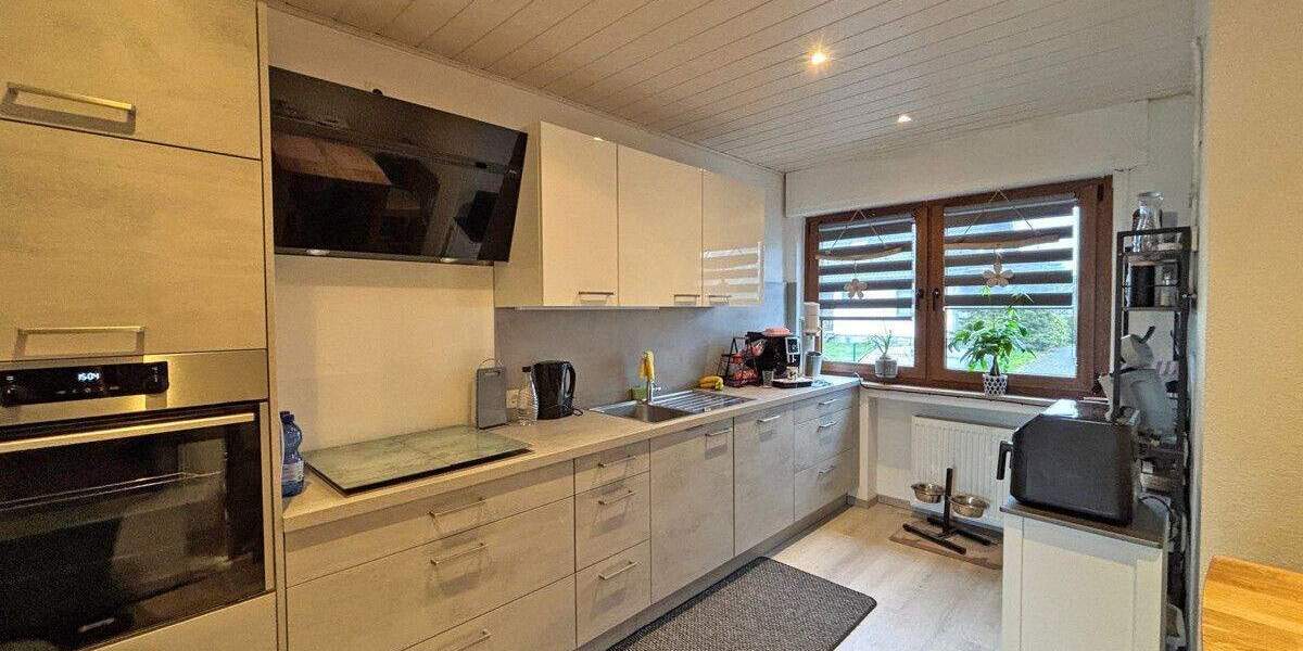 Mehrfamilienhaus, Wohnhaus Voerde Spellen - 6 Zimmer, 165 m&sup2;, 395.000&euro; | Angebot:25278709