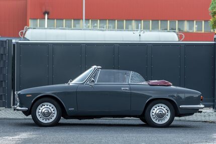 Alfa Romeo Giulia 18.000 km 89.000 &euro; Düsseldorf 40549